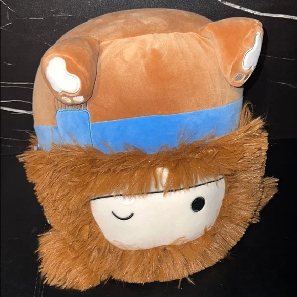 Benny the Bigfoot Cute Plush Toy with Fluffy Ears - Picture 3 of 4